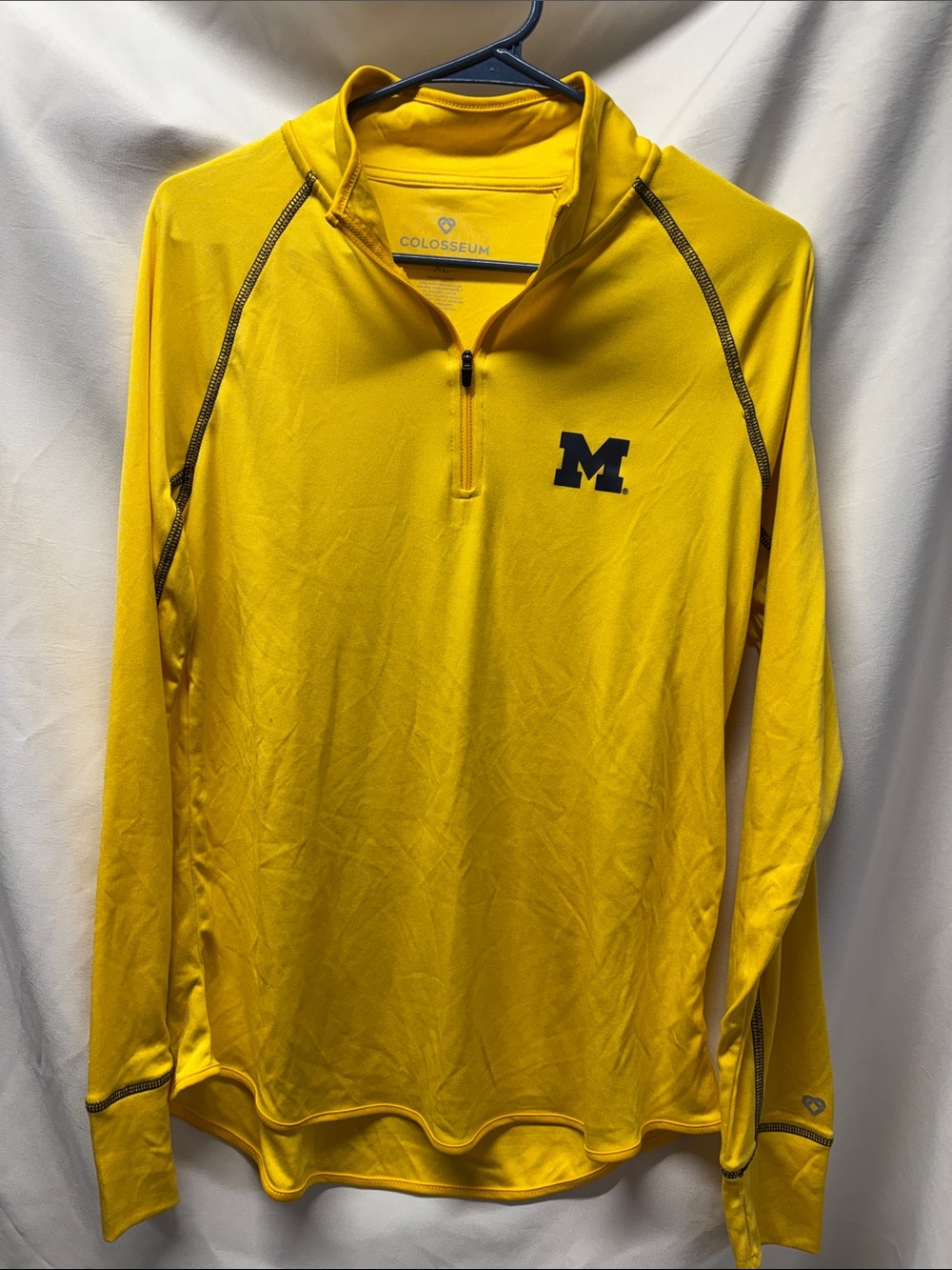 Colosseum Womens Yellow Quarter-Zip Performance Pullover with Navy 'M'